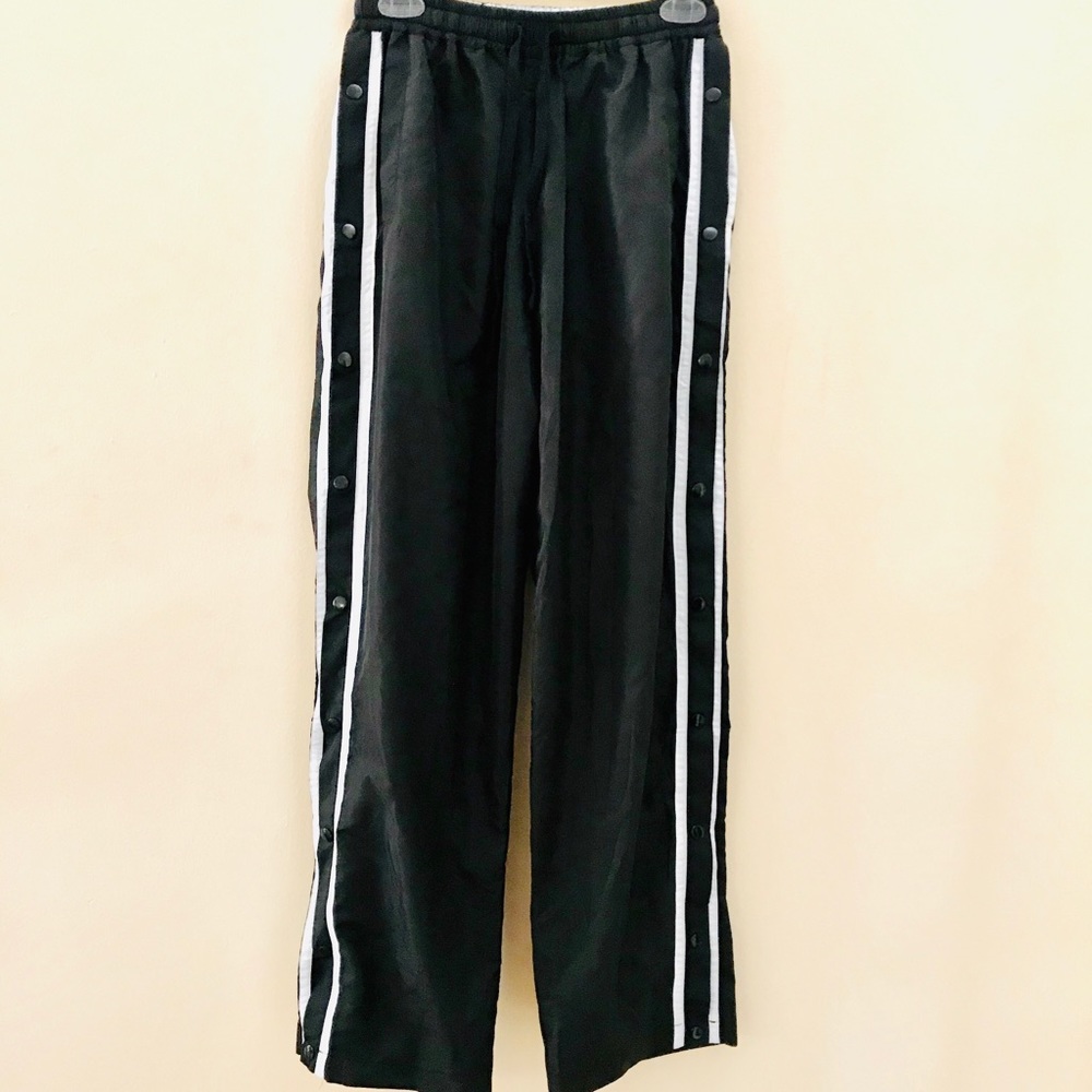 New Renvy sport pants Size M